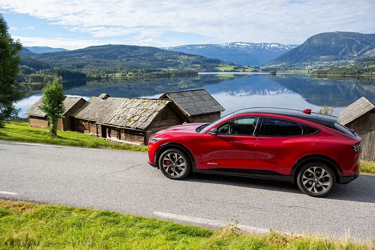 Mustang Mach-E 2020 Norge Oslo Bergen Aurland Flåm