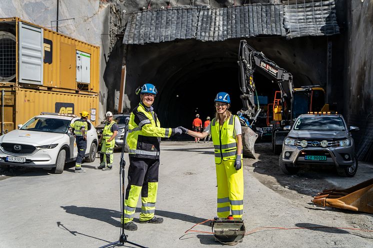 – Dette er en gledens dag og en stor milepæl i arbeidet for en mer effektiv og fremtidsrettet T-bane, sier konserndirektør for infrastruktur og prosjekter i Sporveien, Per Magne Mathisen. Foto: Sporveien/Stian Olsson