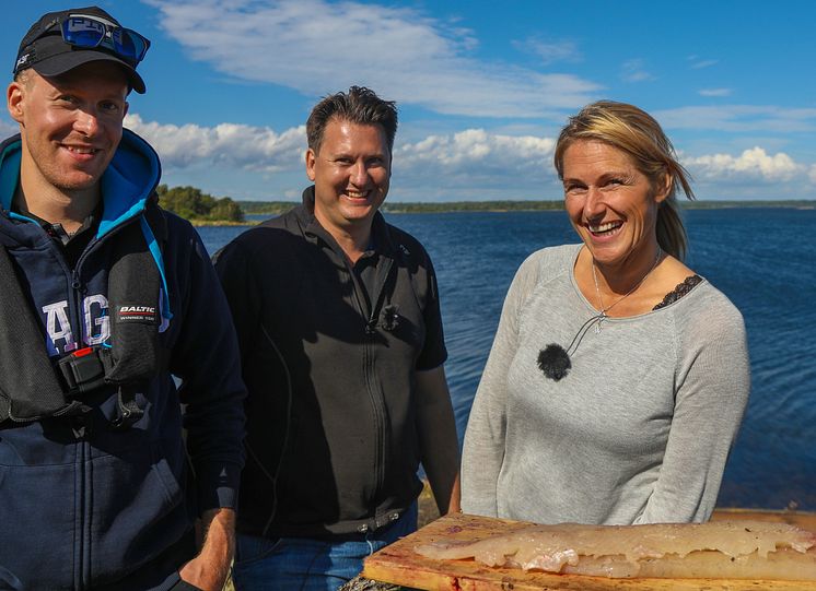 Gone Camping - Erica med fiskeguider och nyrensad gädda