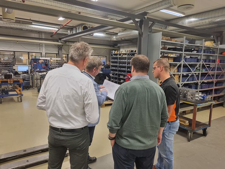 viser frem hydranor-produkter