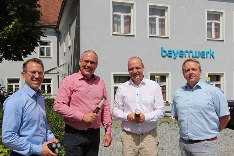 230621_Bayernwerk-Netz-Kundencenter-Vilshofen-Pressegespräch-Gruppenbild