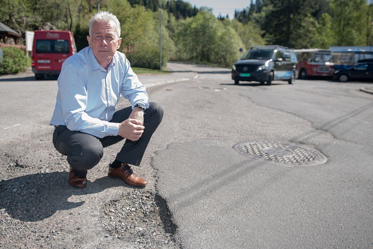 Arne Voll i Gjensidige - nå starter høysesongen for steinsprutskader