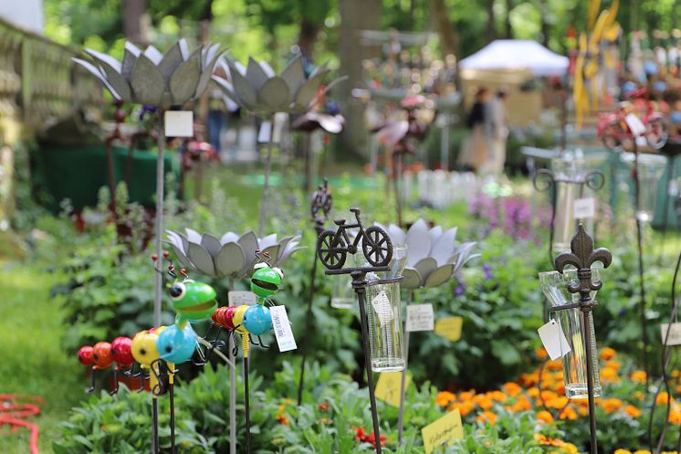 Oschatz - Kleine Gartenschau - Händlermarkt