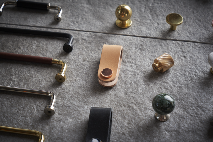 Knobs and handles for Gustavsberg bathroom furnitures. News September 2018 