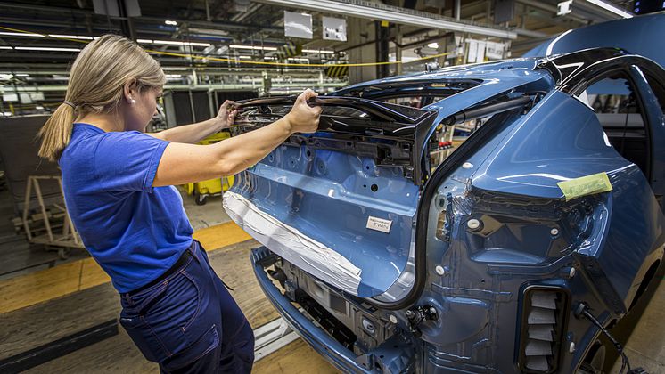 Volvo_Cars_starts_production_of_C40_Recharge_in_Ghent_Belgium