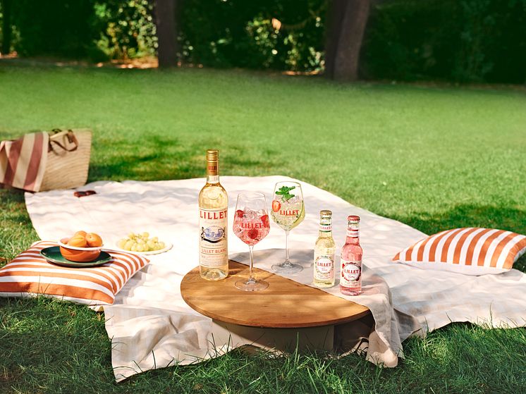 Lillet_RTD_Picnic_1