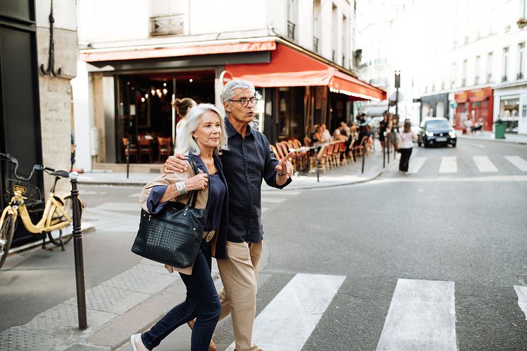DEST_FRANCE_PARIS_PEOPLE_ELDERLY_COUPLE_WALKING_STREET_GettyImages-1035146306 copy_Universal_Within usage period_99261