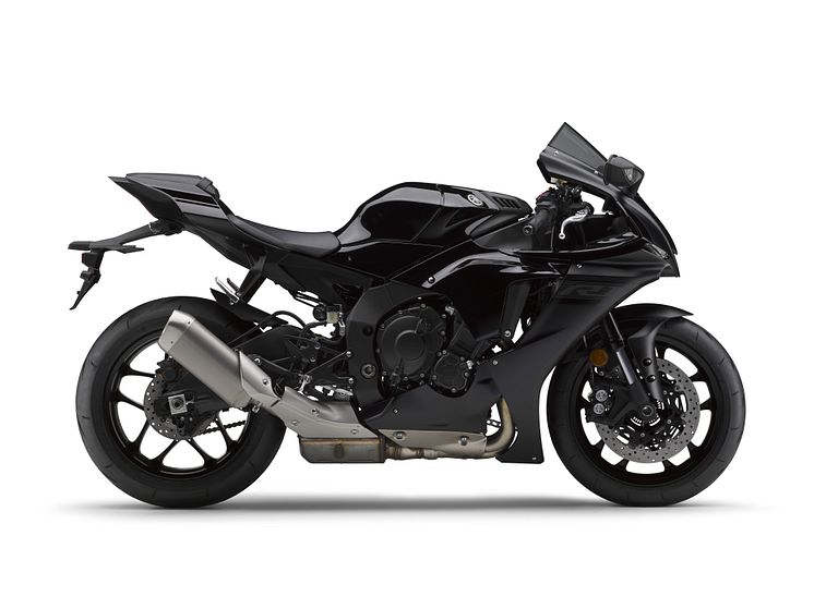 2019071704_005xx_YZF-R1_Black_metallic_X_1_4000