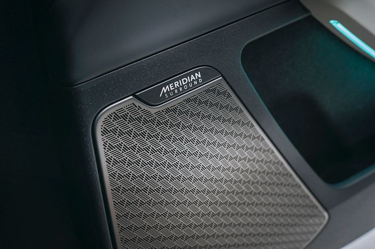kia-new-ev6-my25-wolf-grey-studio-interior-highres-18.jpg