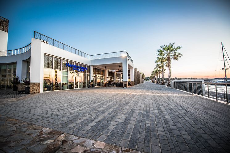 Hi-res image - Karpaz Gate Marina - The Karpaz Gate Marina promenade area features Hemingway's Resto-Bar