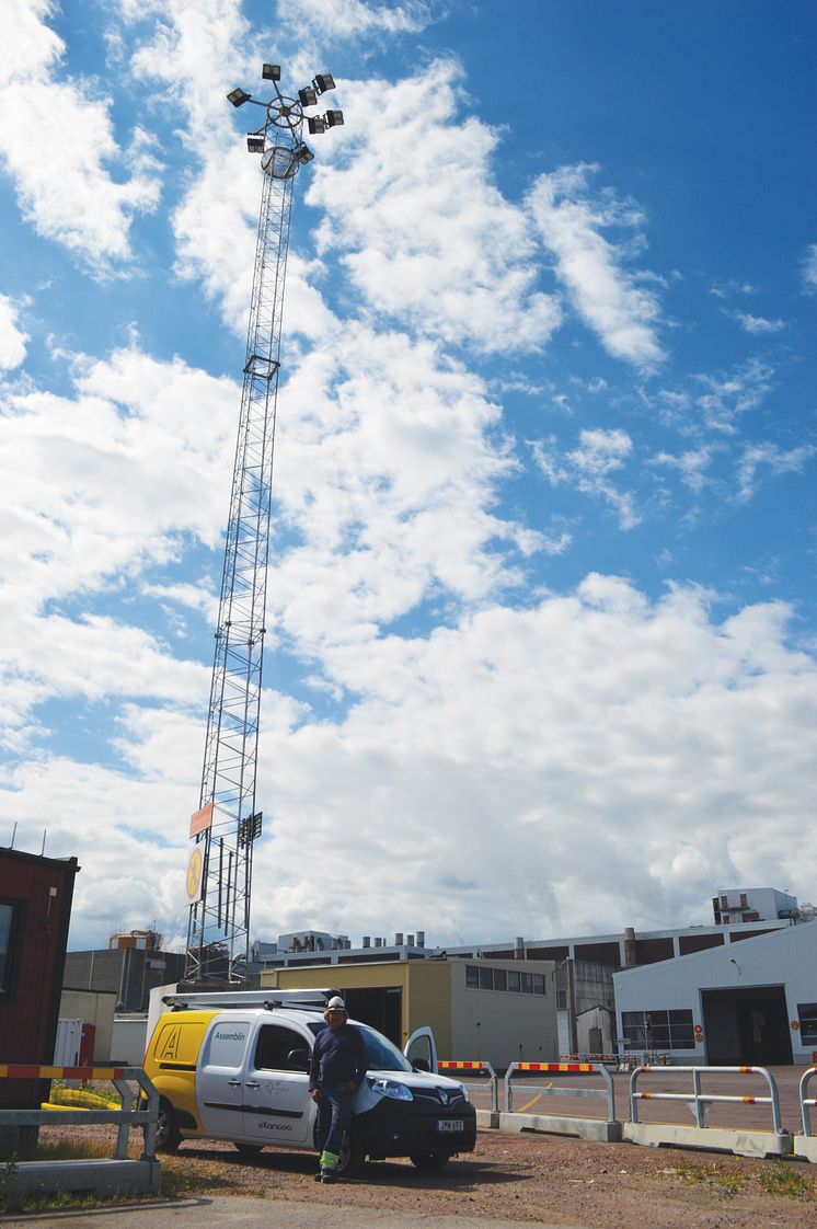 Titan mastbelysning hus Södra Cell