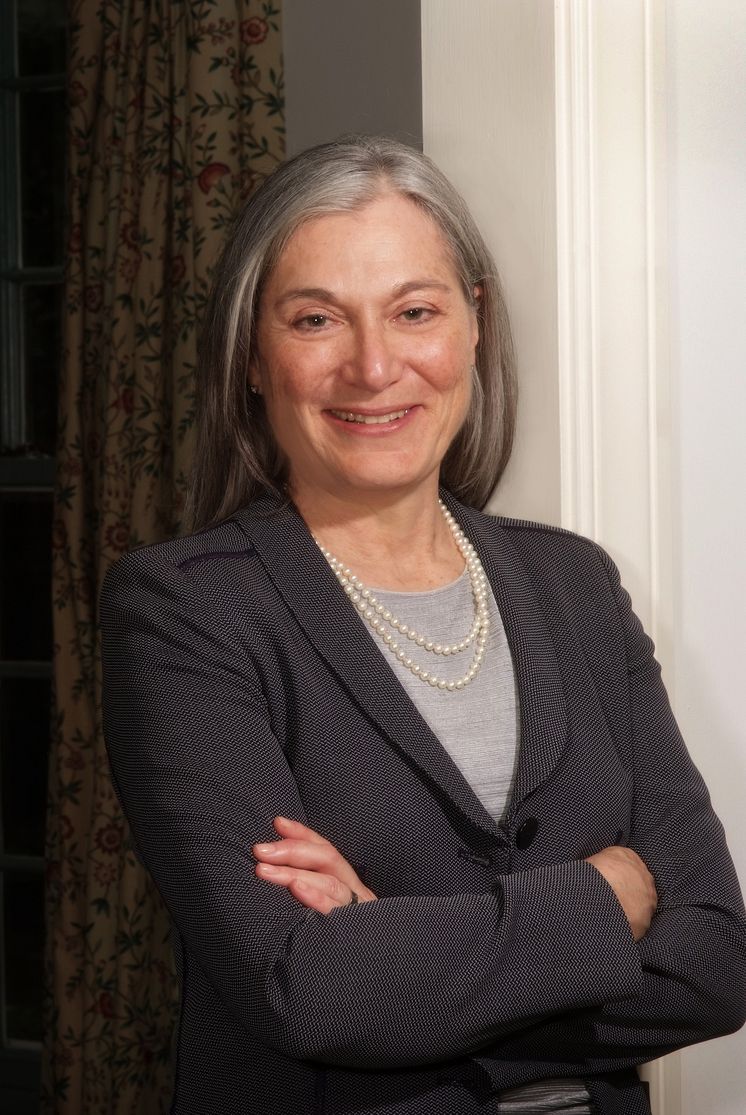 Gillian Einstein