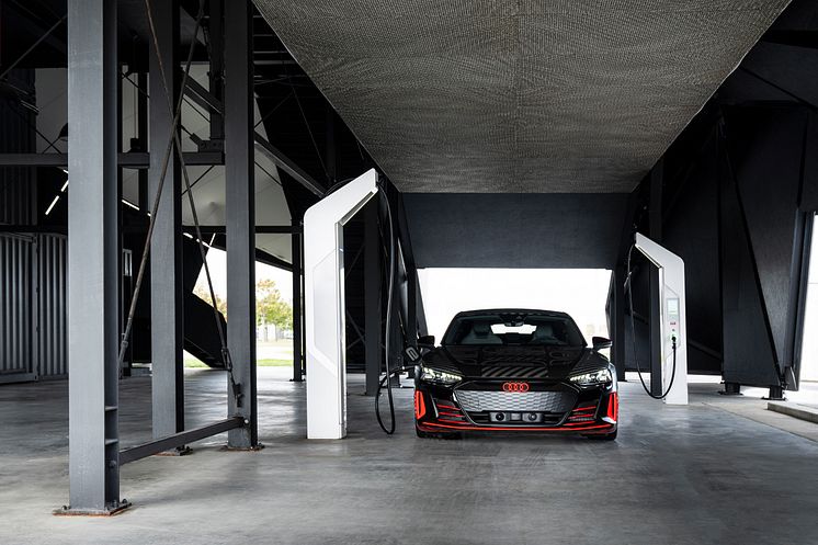 Audi RS e-tron GT prototype