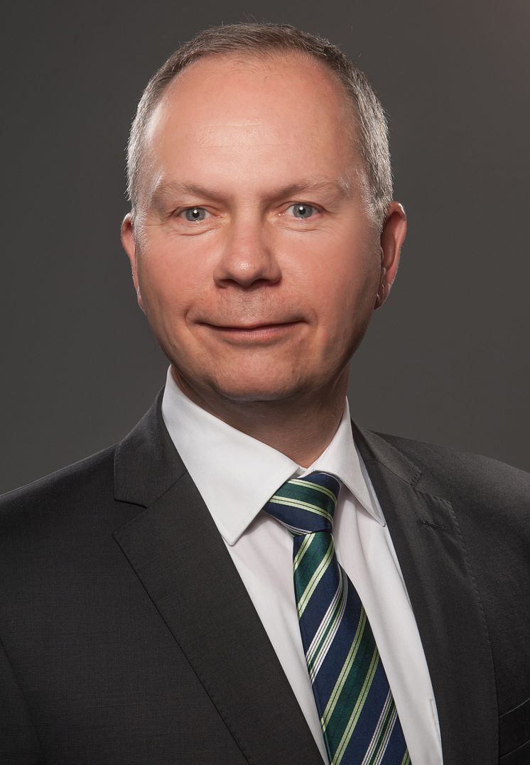 Foto: Frank Oneseit wechselt zum 1. September vom Bayernwerk in den Vorstand der Regensburger Energie- und Wasserversorgung AG (REWAG).