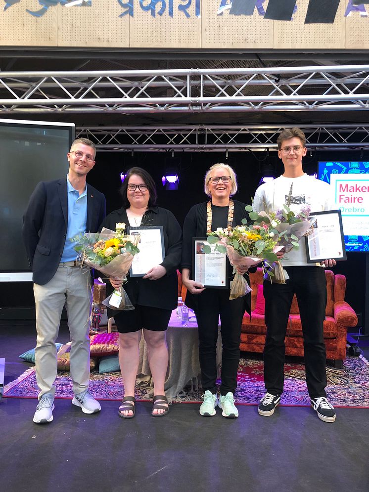 Stipendieutdelare och Wadköpingsstipendiater 2024.jpg
