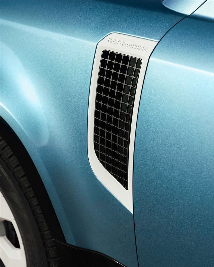 JLR Defender Ibiza 90 Side Vent Detail.jpg