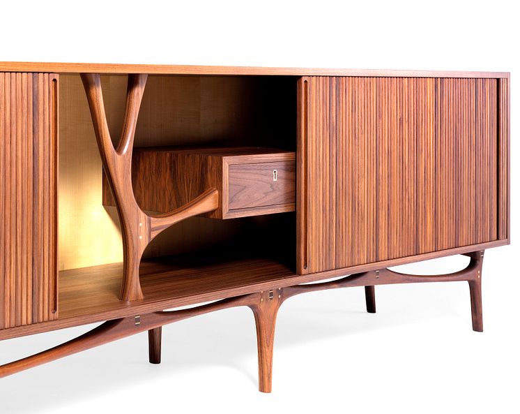 Kristian Rosendahl Strunge: A unique, freestanding sideboard . Sold for DKK 62,000