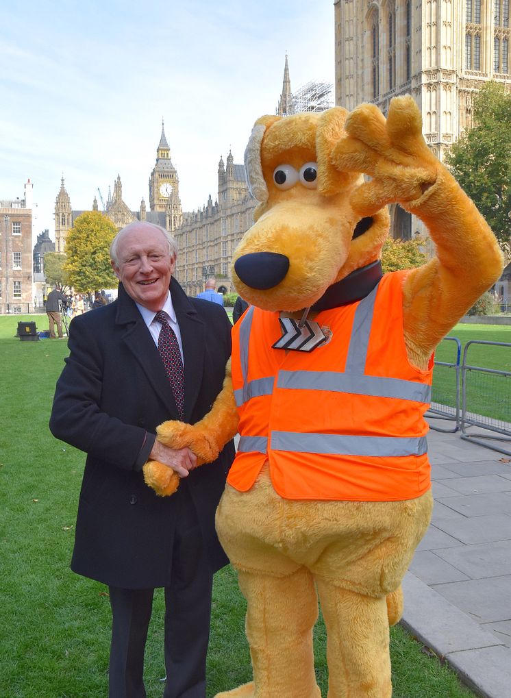 Horace with (Baron) Neil Kinnock - former EU commisoner for road safety outside Parliament - SaveKidsLives