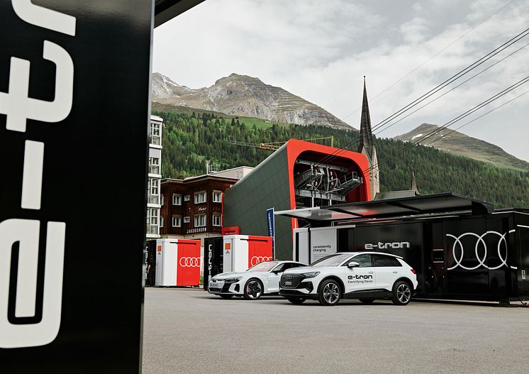 Audi leverer elbiler og chargin hubs ved WEF i Davos