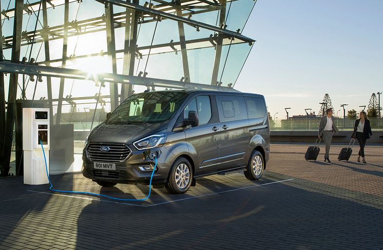 Ford Tourneo Custom plug-in-hybrid