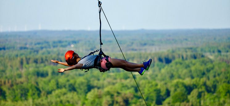 Kungsbygget Äventyrspark zipline