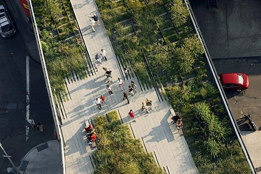 	The High Line is a public park built on a historic freight rail line elevated above the streets on Manhattan’s West Side.