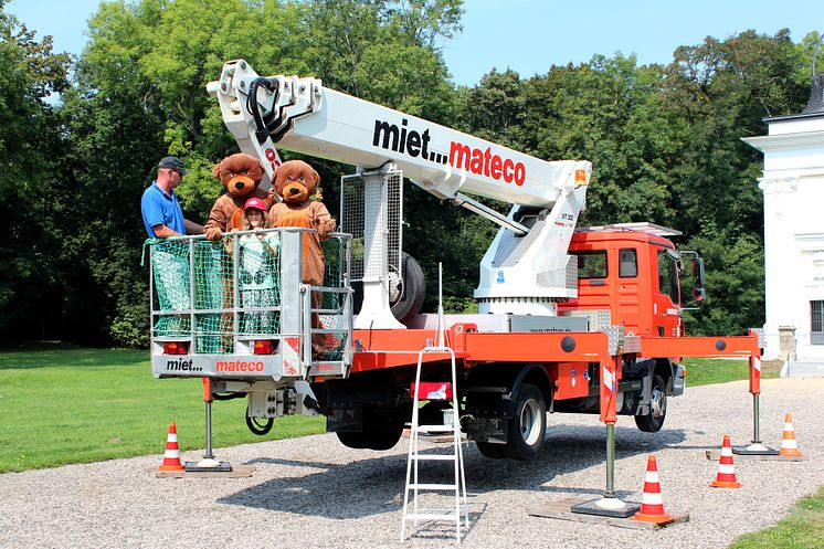 Tag der offenen Tür im Kinderhospiz: Bärenherz-Sommerfest lockt 1.000 Besucher in den Kees’schen Park