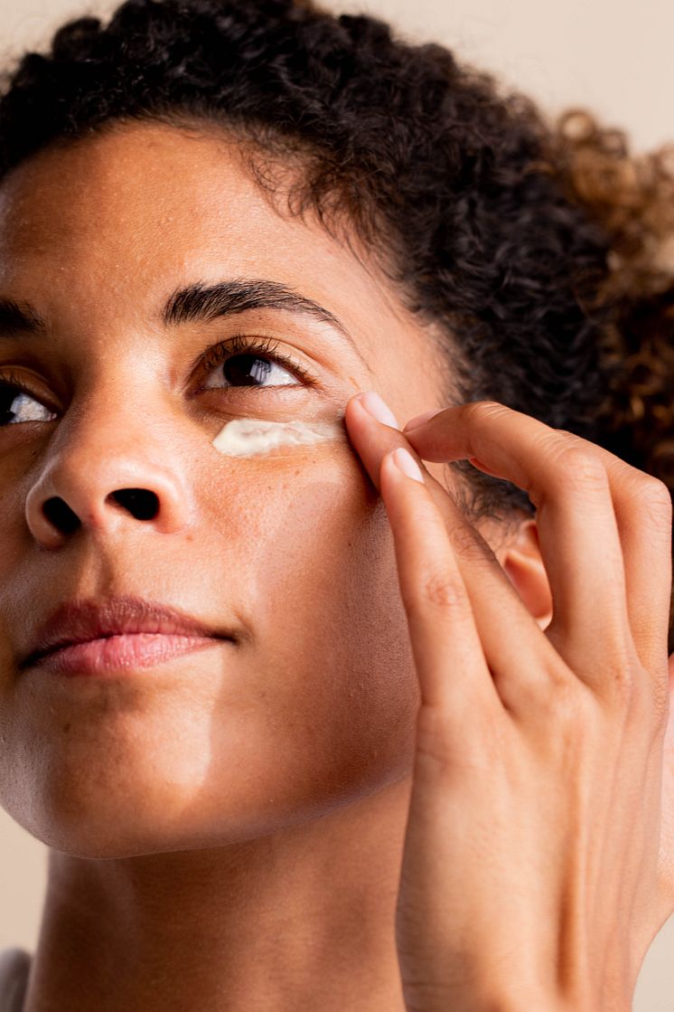 Dr Dennis Gross Stress SOS Repair Eye Cream social