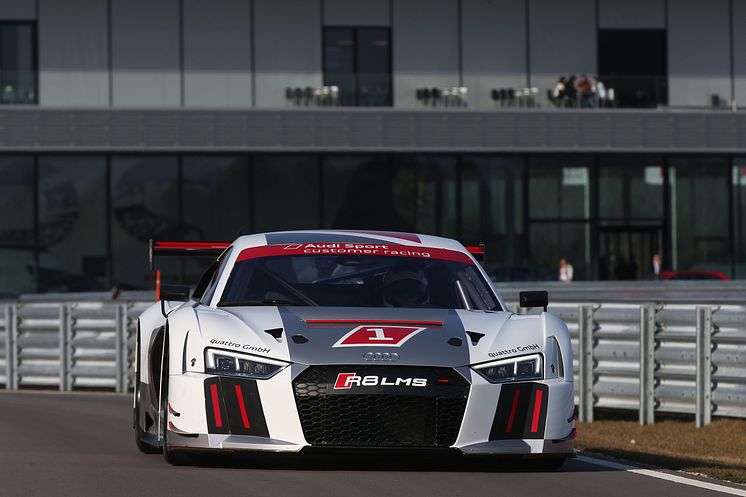 Audi R8 LMS