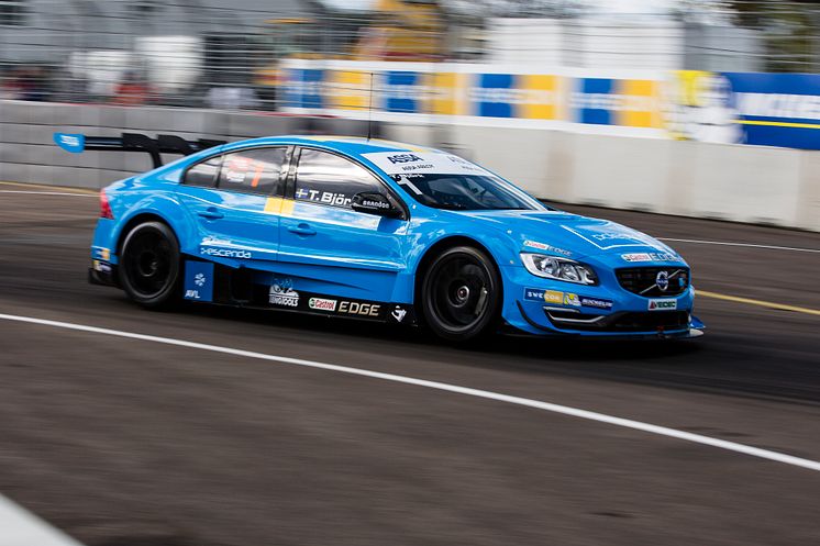 Volvo byggde för Volvo - Thed Björk segrade dubbelt i STCC Volvo Race