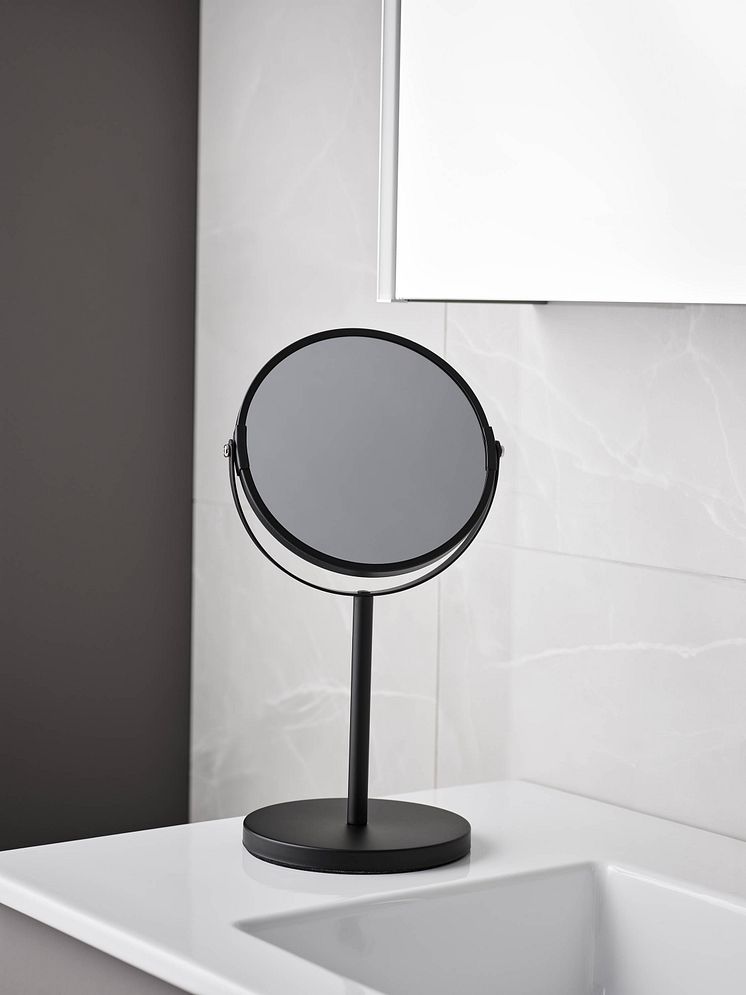 Habo_Coral black_mirror