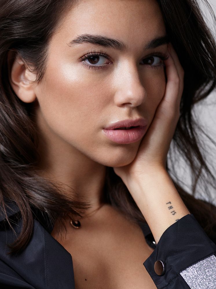 Dua Lipa - pressefoto