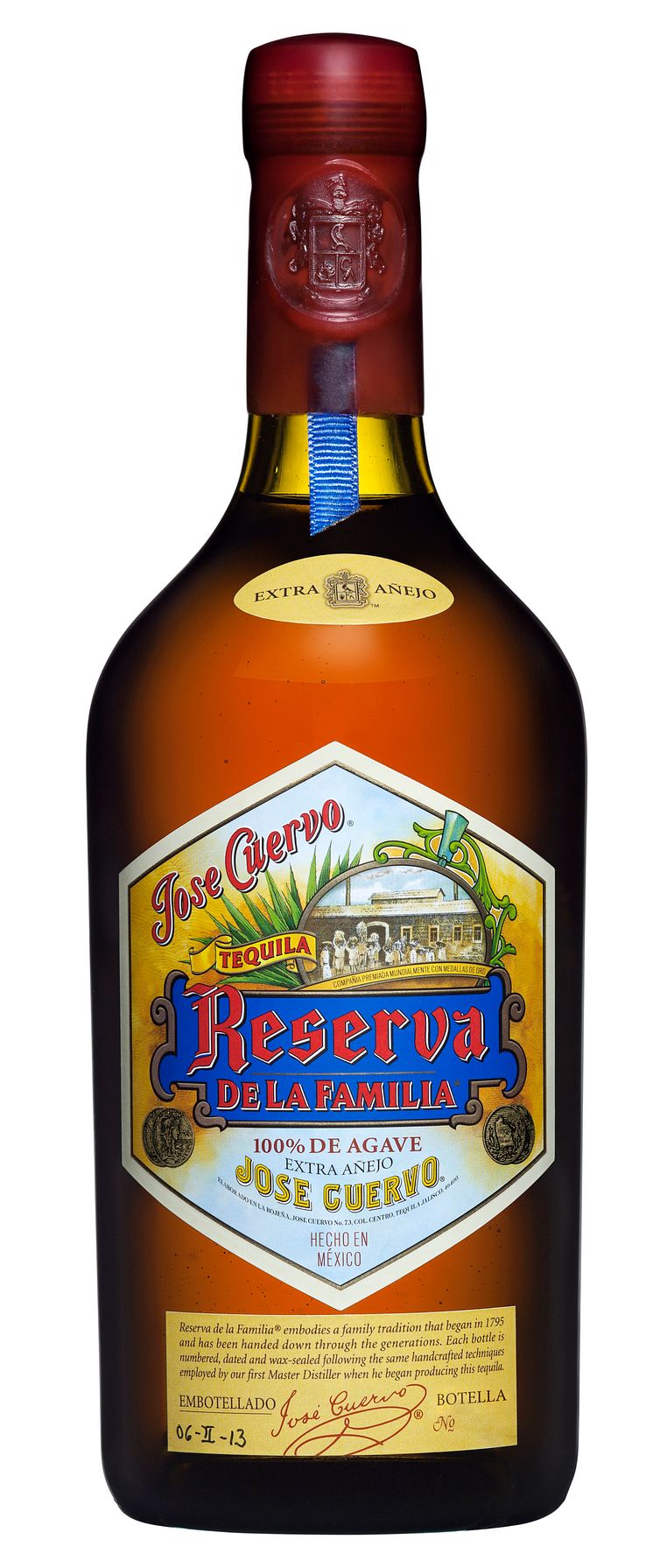 Jose Cuervo Reserva de la Familia flaska