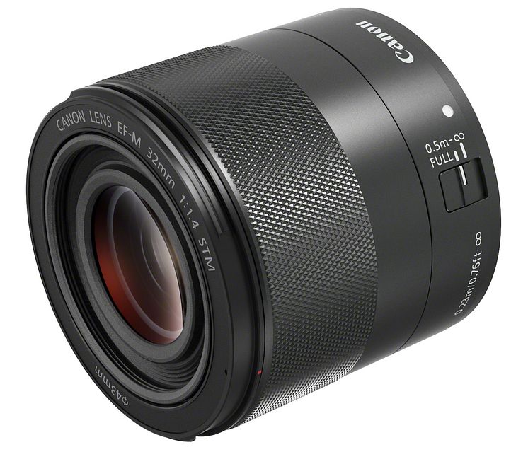 Canon EF-M32mm f/1.4 STM