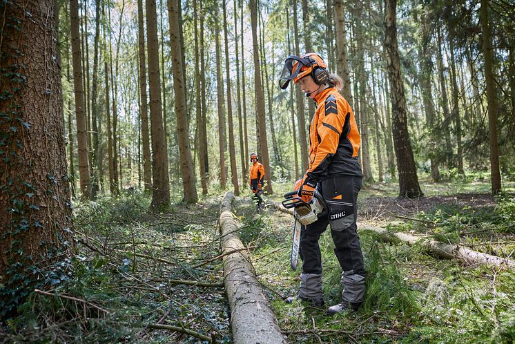 STIHL_ADVANCE_ProCOM_Anwendung_1.jpg