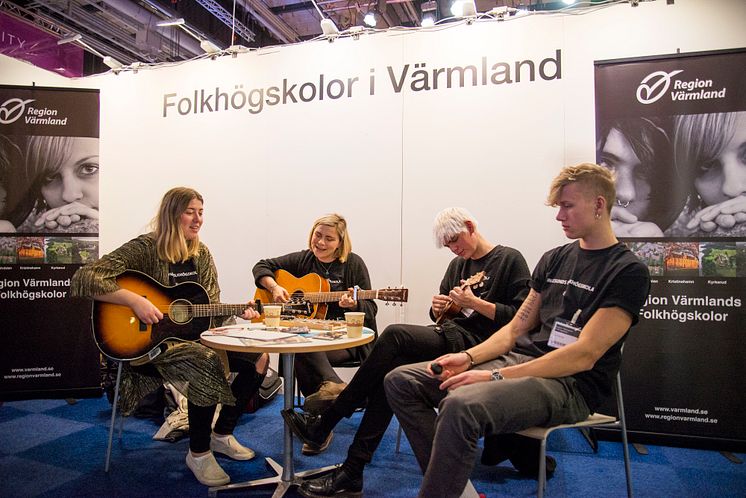 Folkhögskolor i Värmland på Kunskap & Framtid