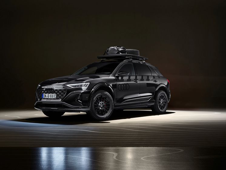 Audi Q8 e-tron edition Dakar