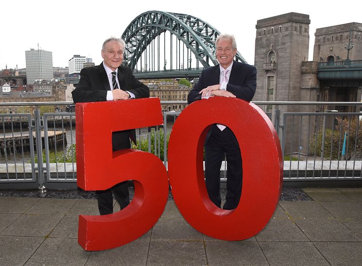 Roy Bellaries (l) with Kevin Carr