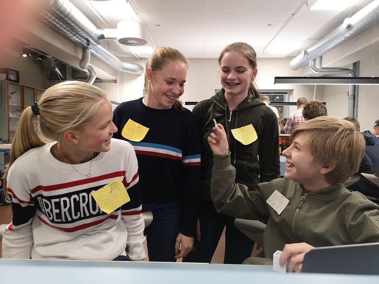 Elever ved talentsenteret ved Oslo vitensenter ved Teknisk museum