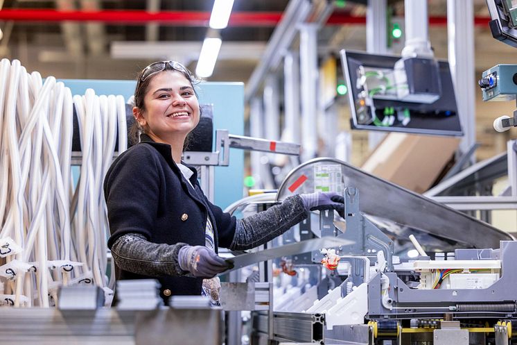 BSH_Spülmaschinen_Werk_Dillingen_Germany.jpg