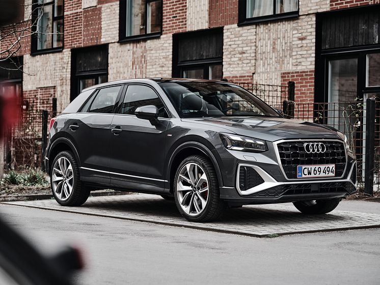 Audi Q2 (Daytonagrå)