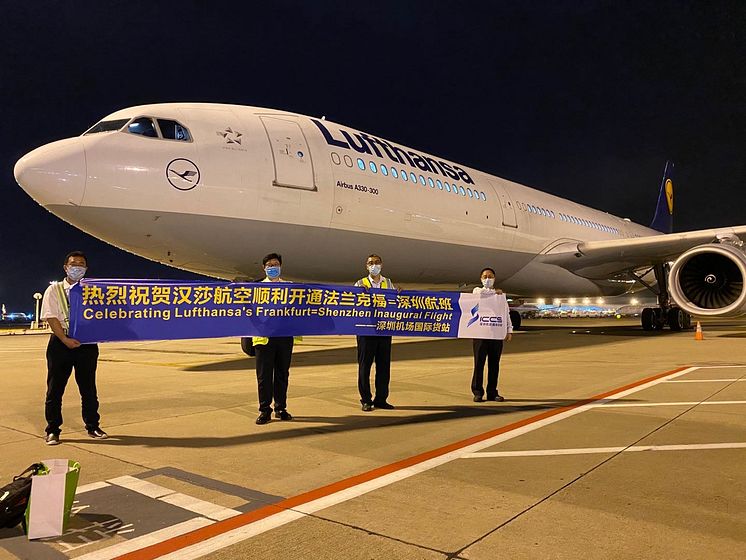 Lufthansa "Preighter" in Shenzhen