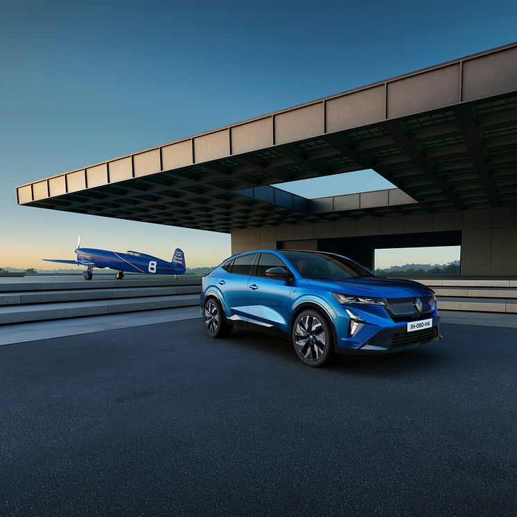 All-new Renault Rafale - Alpine blue (262)