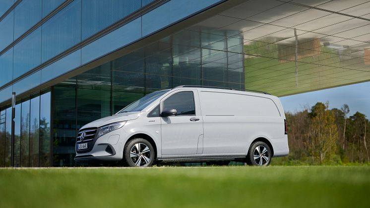 Mercedes-Benz eVito 129