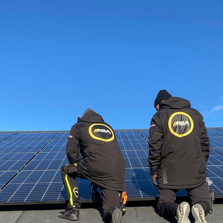 RSA-gruppen installerar solceller på fastigheter i hela Skåne.