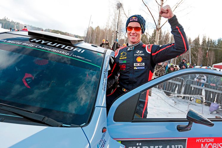 Rally Sweden 2015 - andraplats för Neuville bild 3