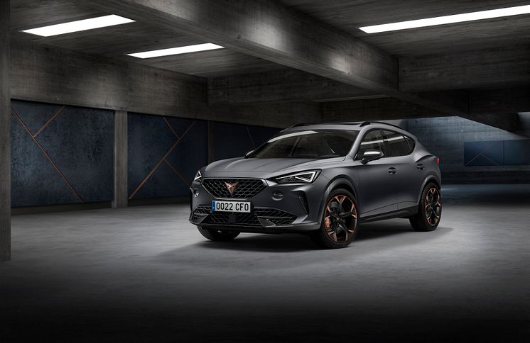Covers-come-off-the-CUPRA-Formentor_04_HQ