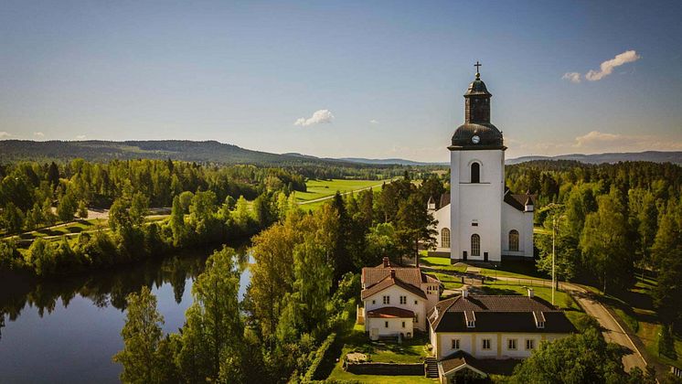 Järvsö kyrka_foto jarvsobaden