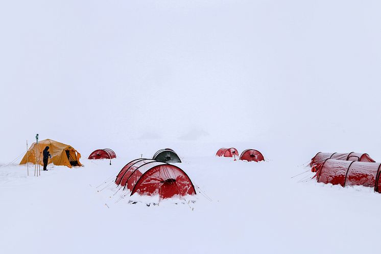 Shackleton's Return - Hyundai Santa Fe blir första personbil att korsa Antarktis.