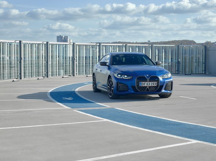 AutoIndex 2022 - BMW i4